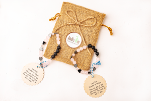 
                  
                    Load image into Gallery viewer, Valentine Bracelet Gift set with Organic Immunity Oil - Andi&#39;s Way
                  
                